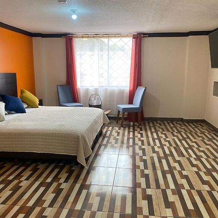 Hostal Guayllabamba Quito Eksteriør billede